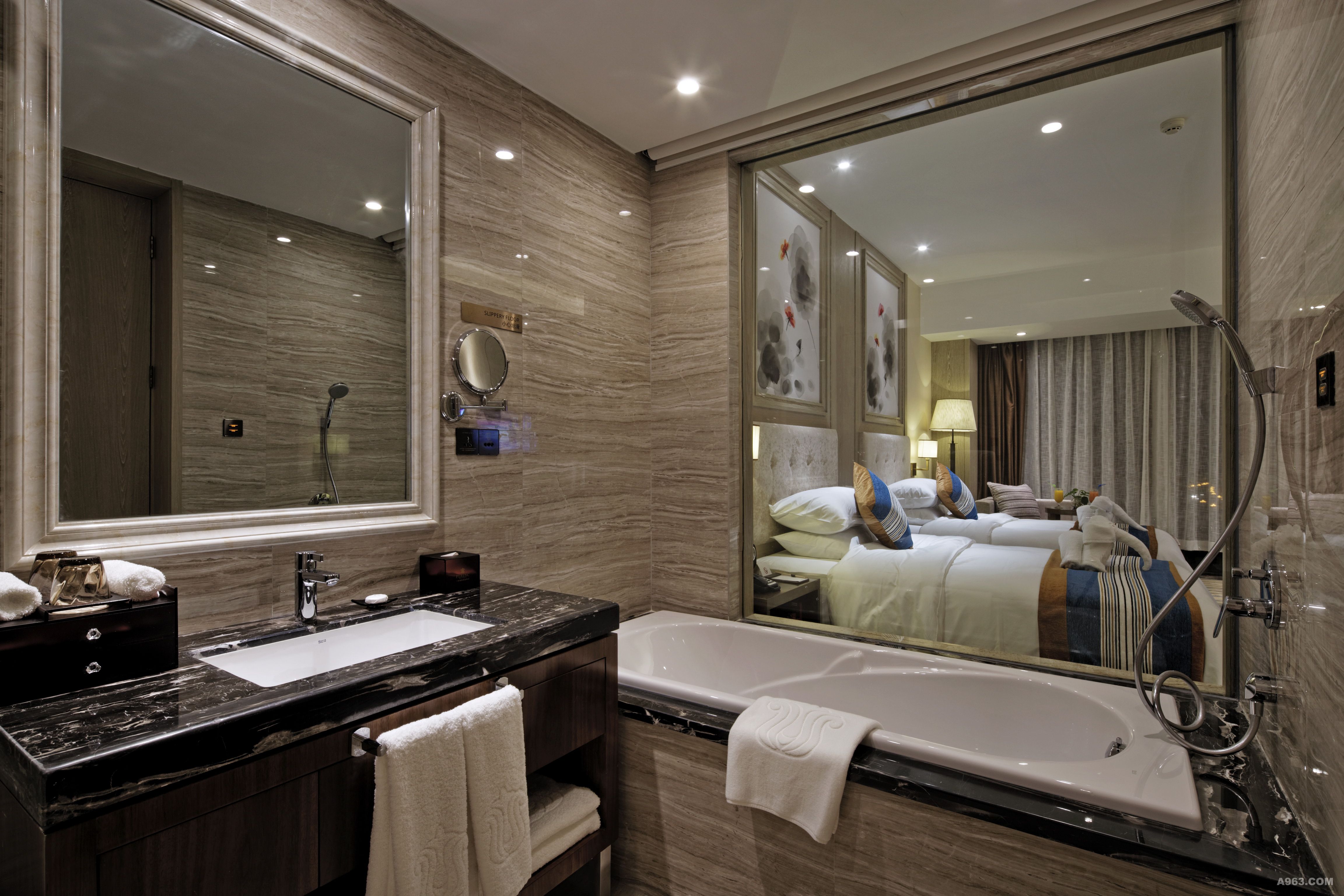 作为安顺首家五星级酒店,本项目投入使用以来提升了本地酒店的标准